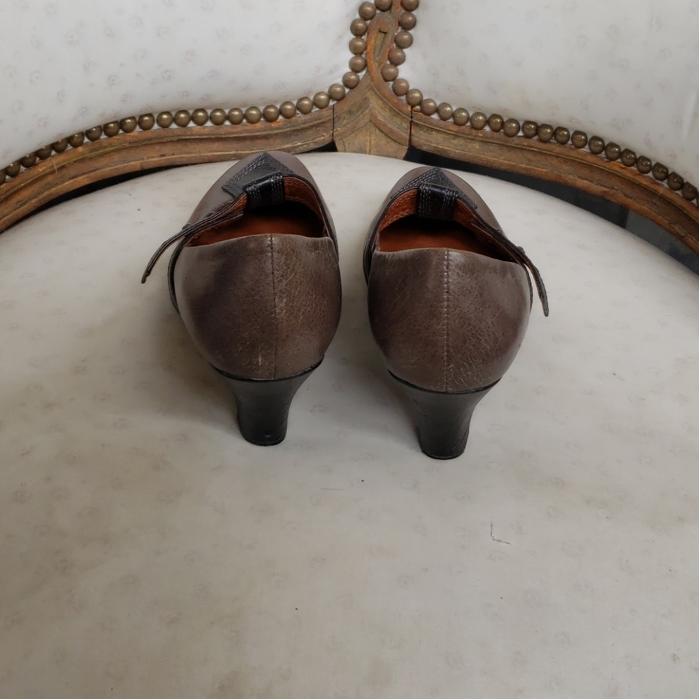 Jeffrey Campbell kitten heel - Picture 2 of 6